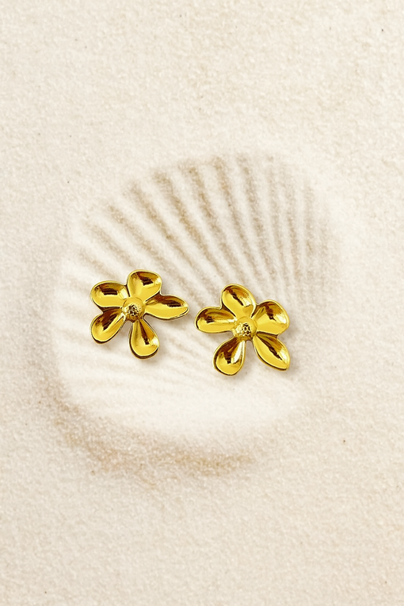 Petal Glow Stud Earrings