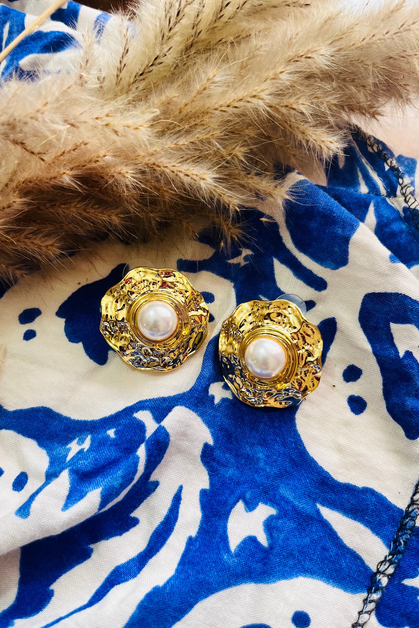 Serene Pearl Stud Earrings
