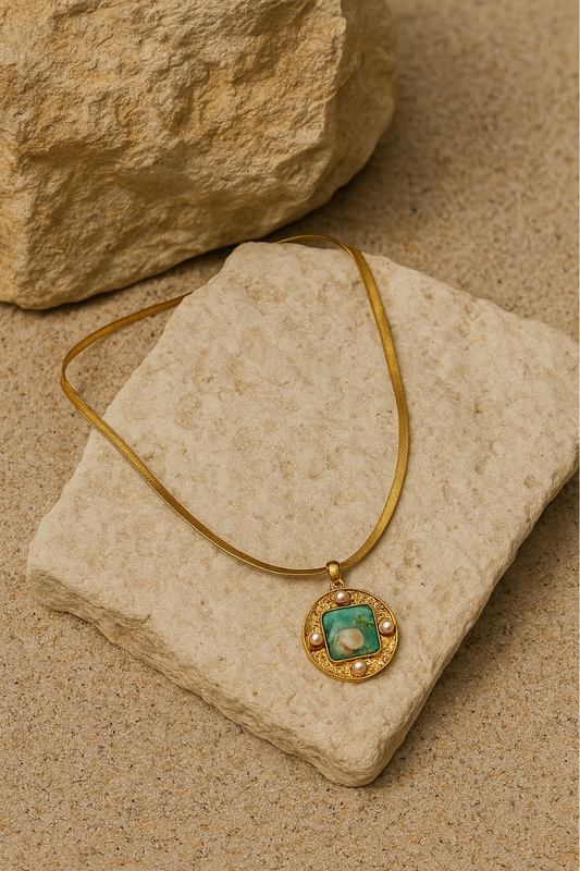 Pearl Muse Necklace