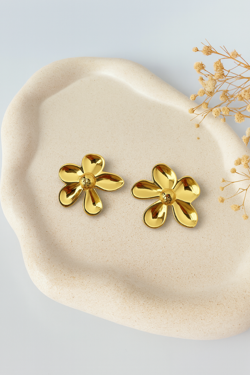 Petal Glow Stud Earrings