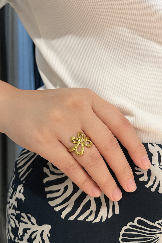 Flora Knot Ring-Made To Order
